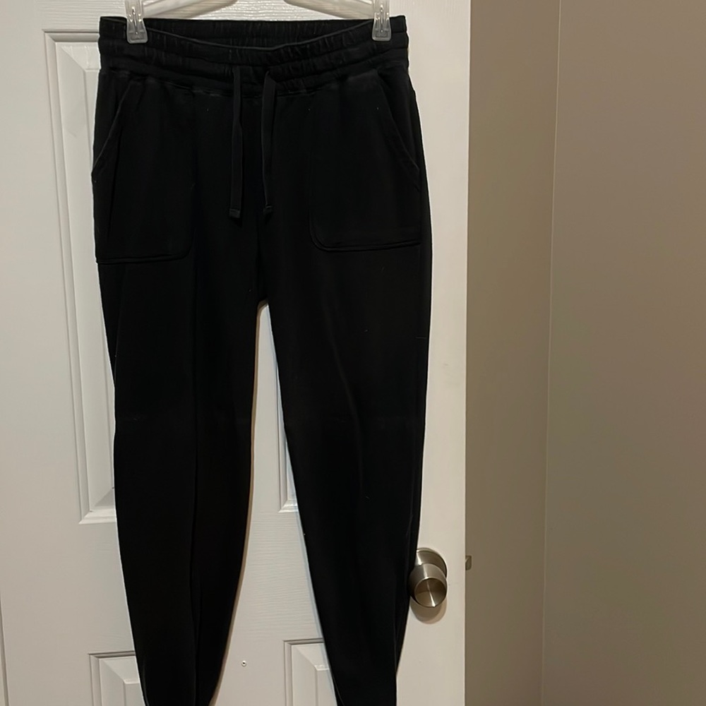 Columbia black sweat pants/ Size M/ Black